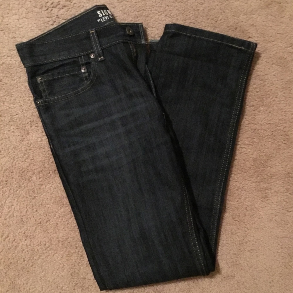 Levi’s Signature Jeans